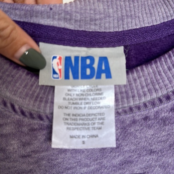 Lakers Sweater | Size Small - Picture 3 of 3